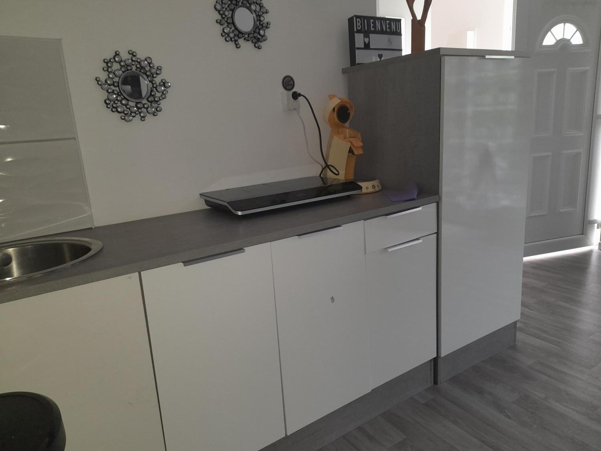 Family House Villa โบเวส์ ภายนอก รูปภาพ